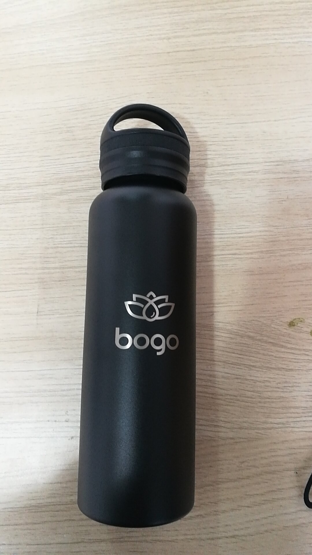Sale: Stainless steel water bottle, 20oz — BOGO Bottle