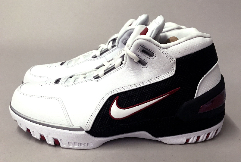 lebron james first pair of shoes