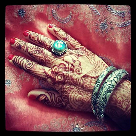  Mehindi hands for a wedding    