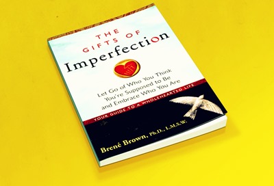 brene-brown-imperfection-book-review-life-written
