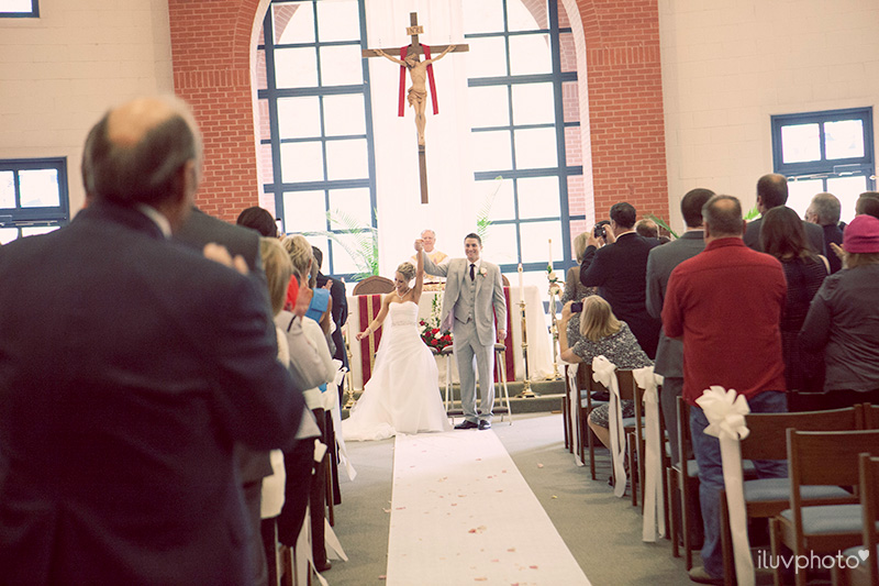 16-ilovephoto-iluvphoto-St. Matthew Catholic Church-wedding