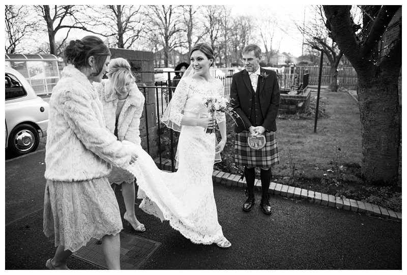 Edinburgh Wedding Photography - Lesley & Elliot (10 of 70).jpg