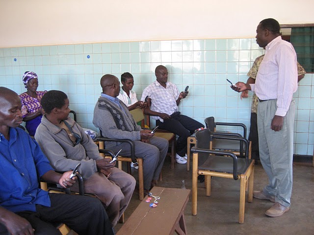 Malawi 2008 FrontlineSMS:Medic training