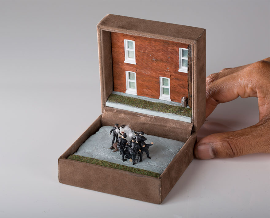 antique-ring-box-mini-diorama-talwst-10