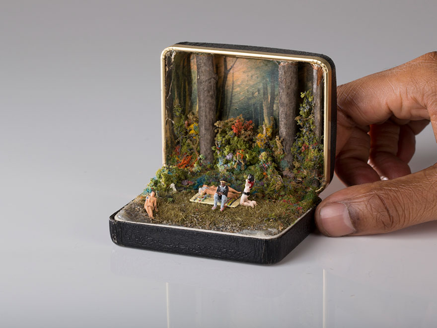 antique-ring-box-mini-diorama-talwst-1