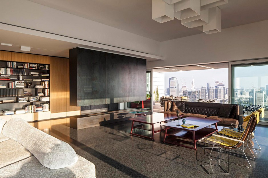 the-art-collector-penthouse-17