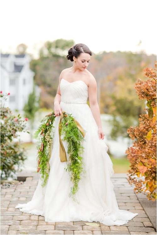 Natural Greenery Fall Wedding Inspiration by Deborah Zoe Photography.