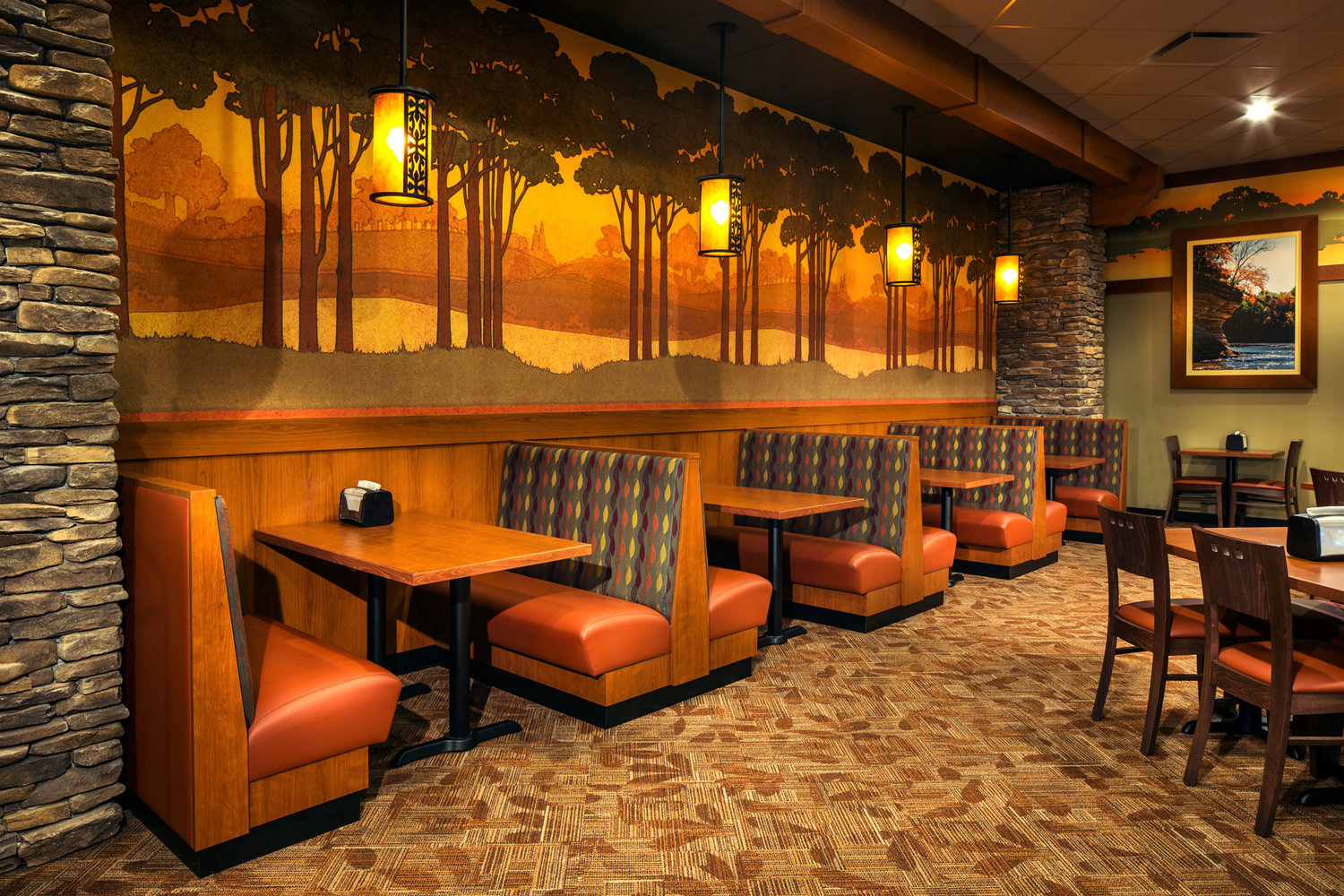 Top Reasons Restaurant Customers Prefer Booths Over Tables — Color Glo