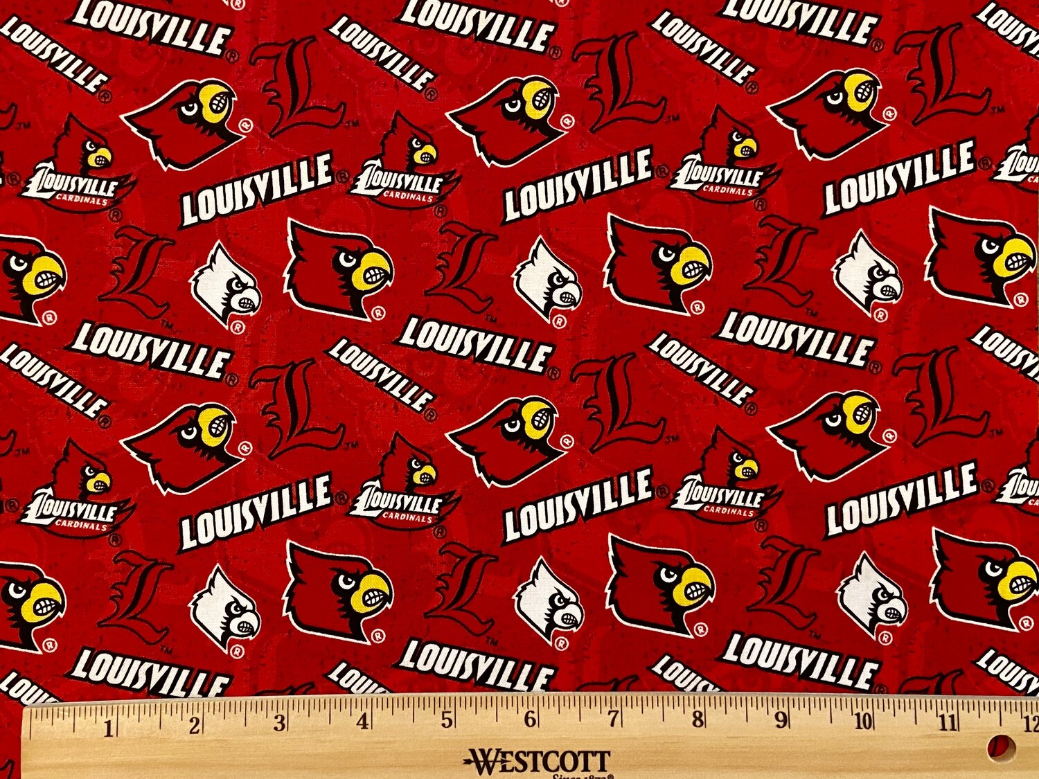 Kentucky - Louisville Red — Personalized Dog Bandanas