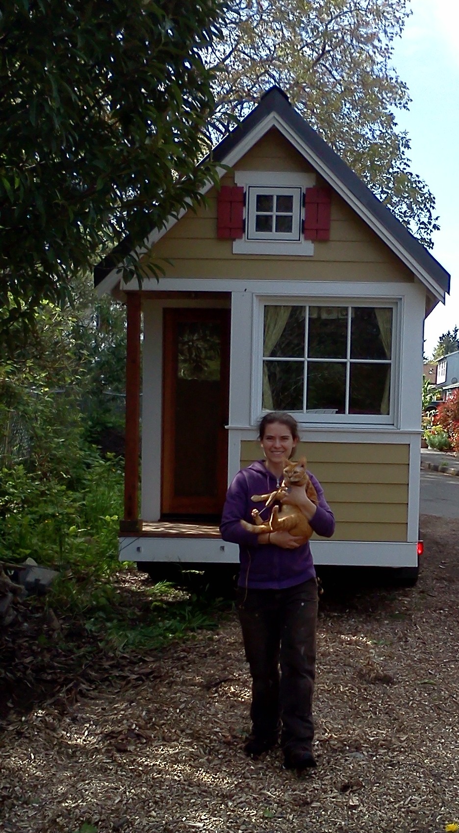 tiny house on the road again!