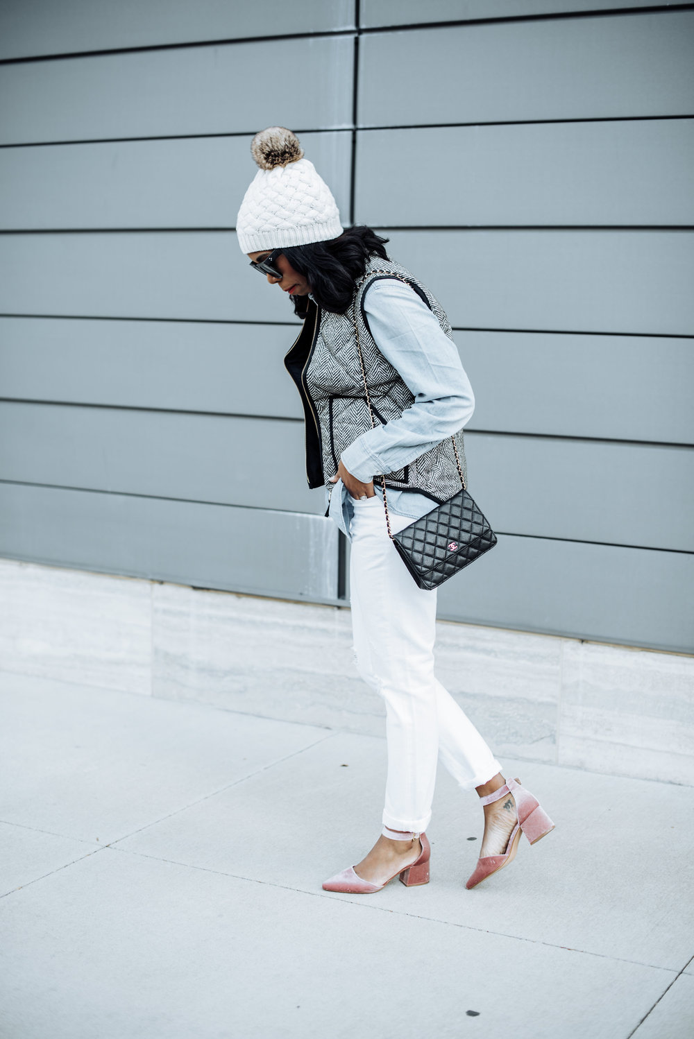 preppy look how to style j. crew chambray shirt quilted vest fall style stephanie steph taylor jackson