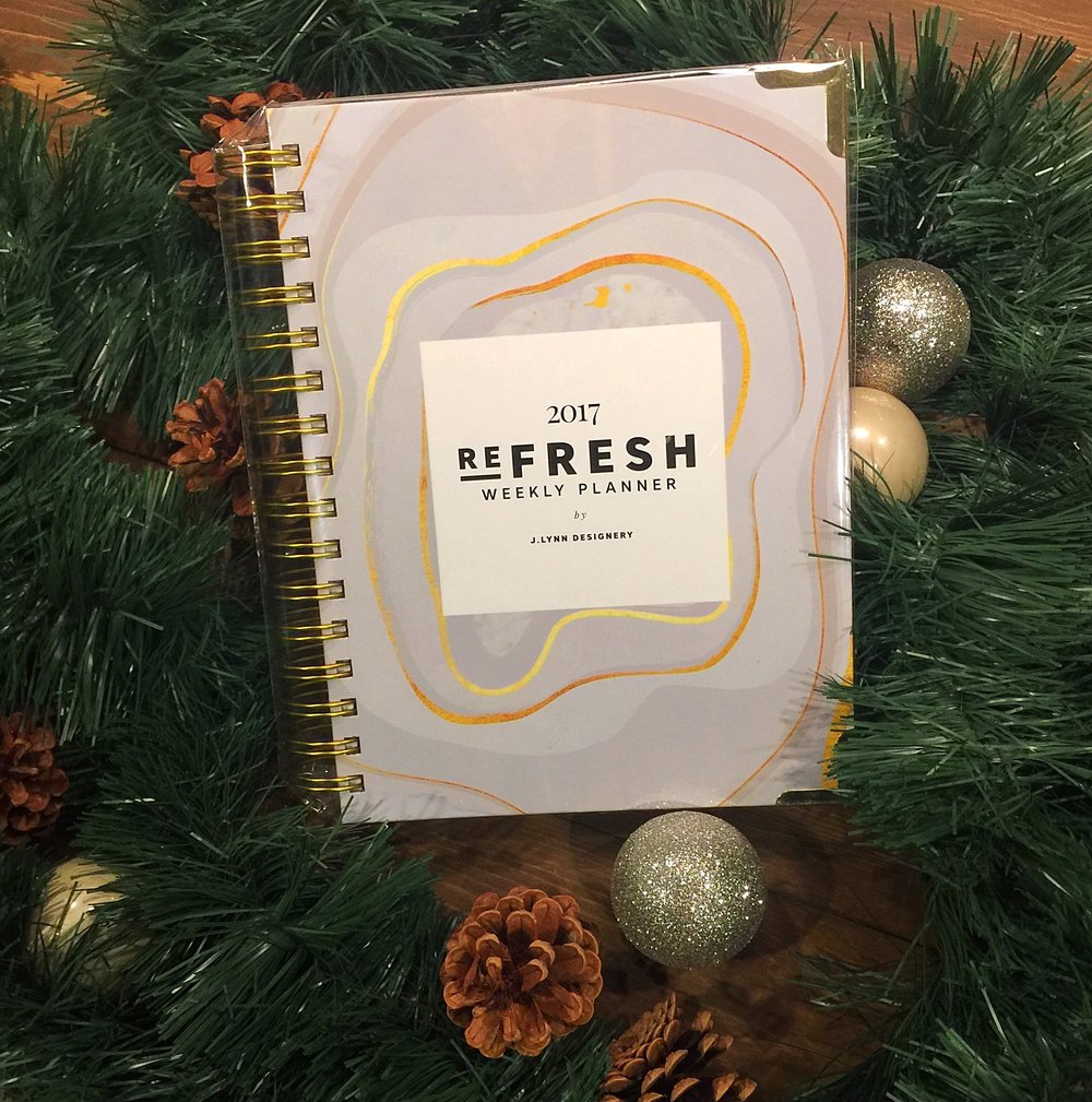  2017 Refresh Planner in the Gray + Gold Agate Cover - a gift I purchased for my sister this Christmas. Spoiler Alert, Maggie! 