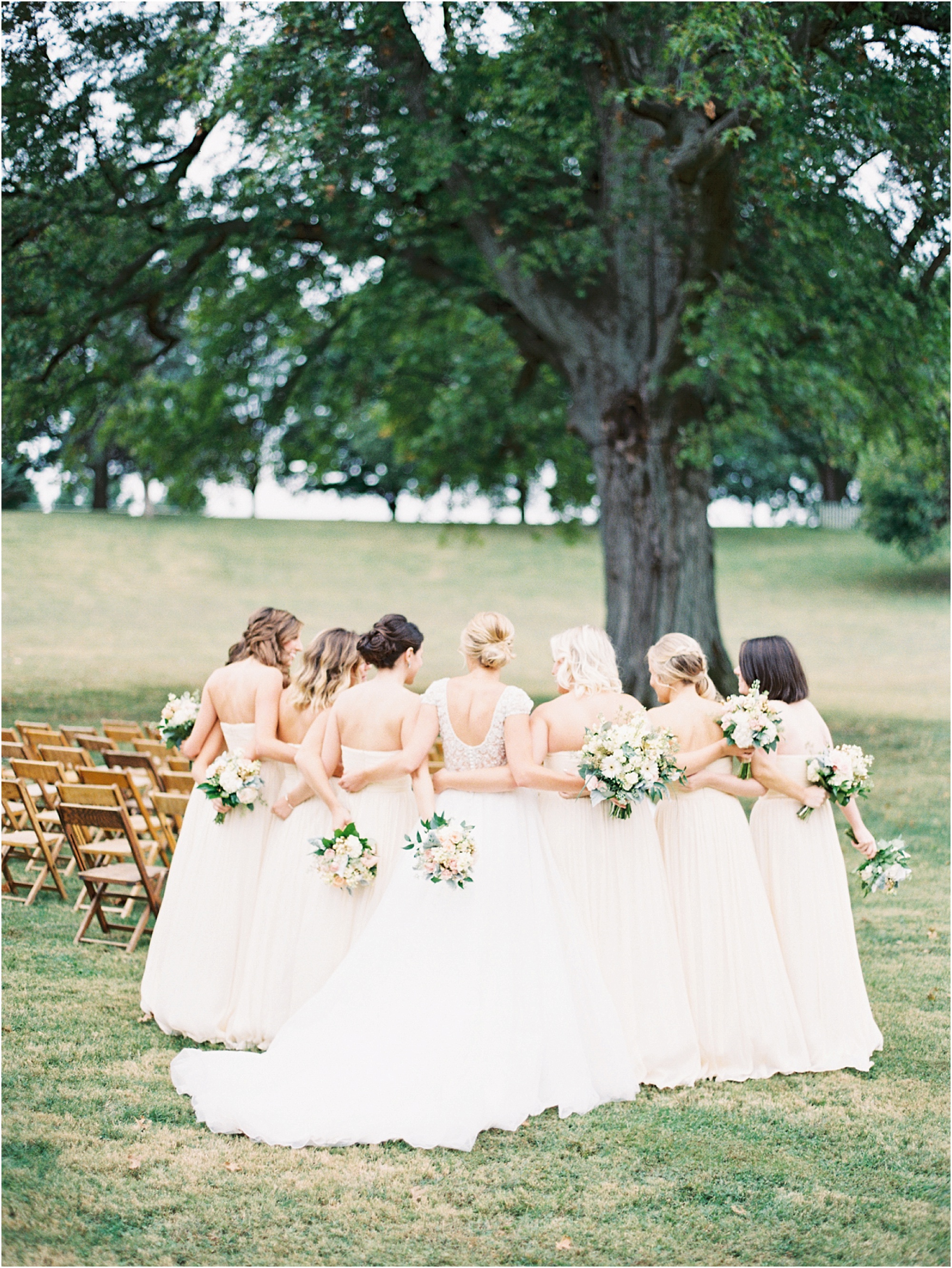St Louis MO wedding at Kuhs Estate and Farm - Jordan Brittley Photography