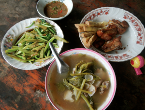 Located front and center, "Pha kha jaaw" is the Thai equivalent to Sinigang sa sampalok.