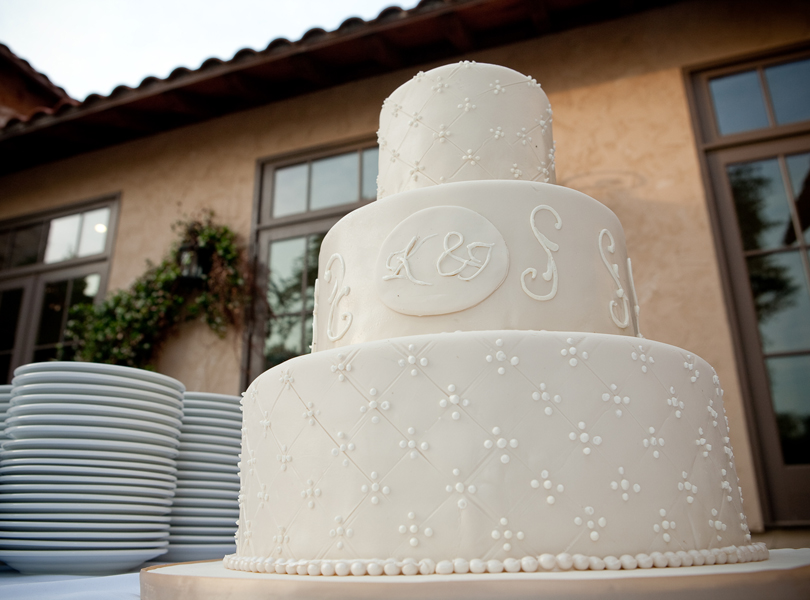 wedding cake bride cake