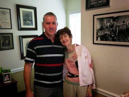 Steve and Jean Lee Currey in her new home