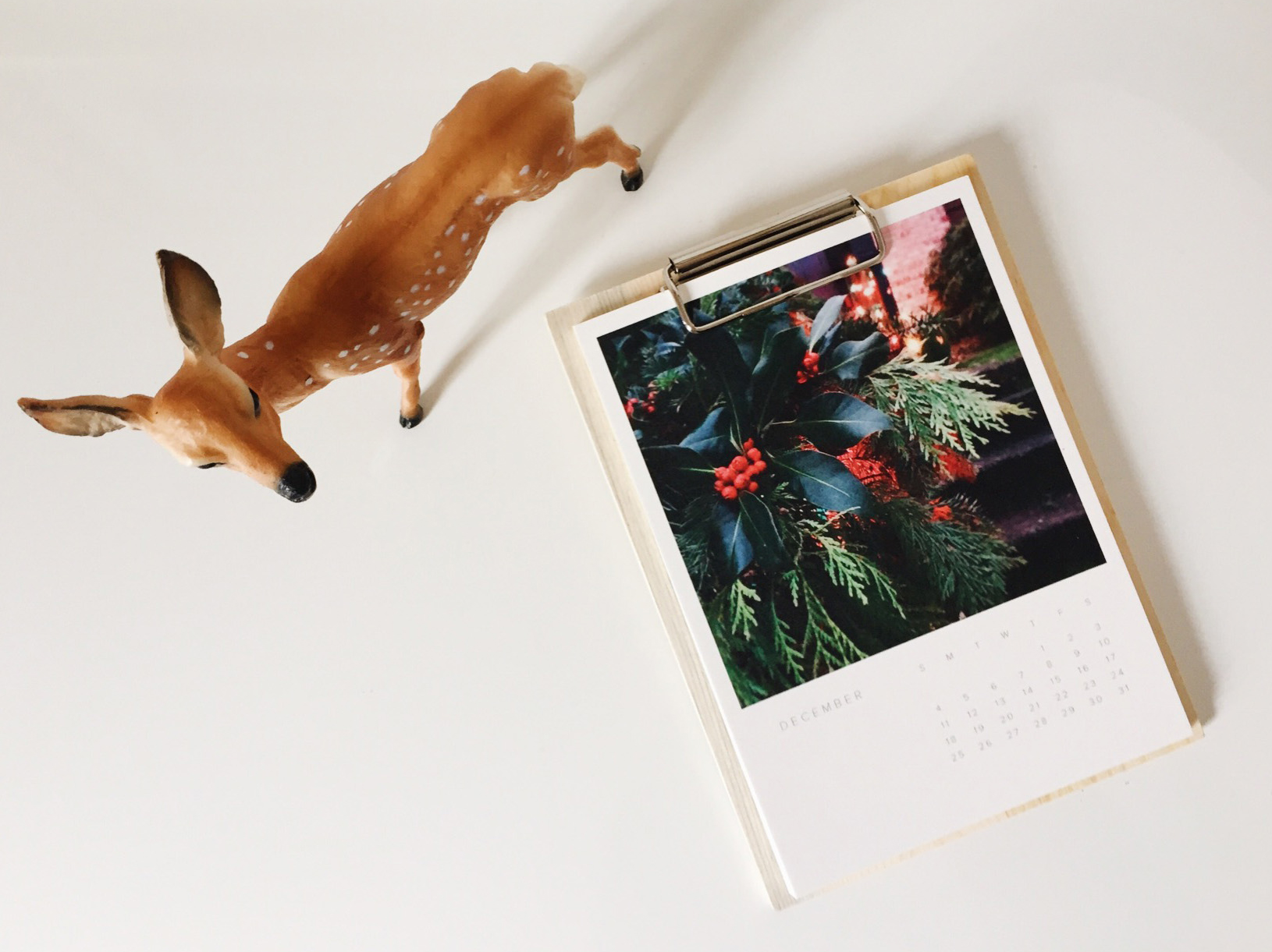 May 2016 desk calendar by Sweet Eventide Photography
