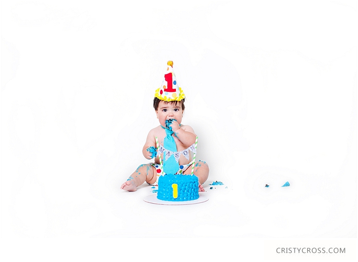 Mason's One Year Old Photo Session taken by Portrait Photographer Cristy Cross_0006.jpg