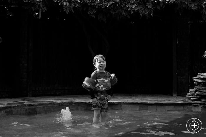 Backyard Pool Party taken by Clovis Portrait Photographer Cristy Cross_0003.jpg