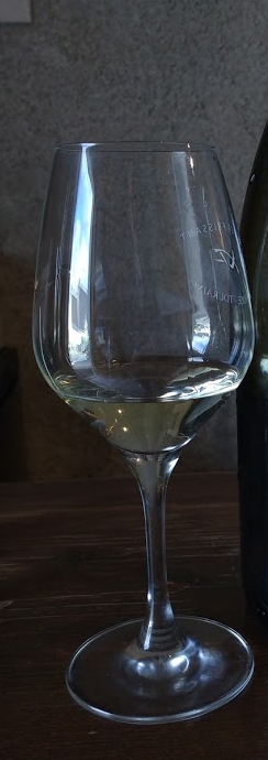 Wine made from the unusual grape Fié Gris