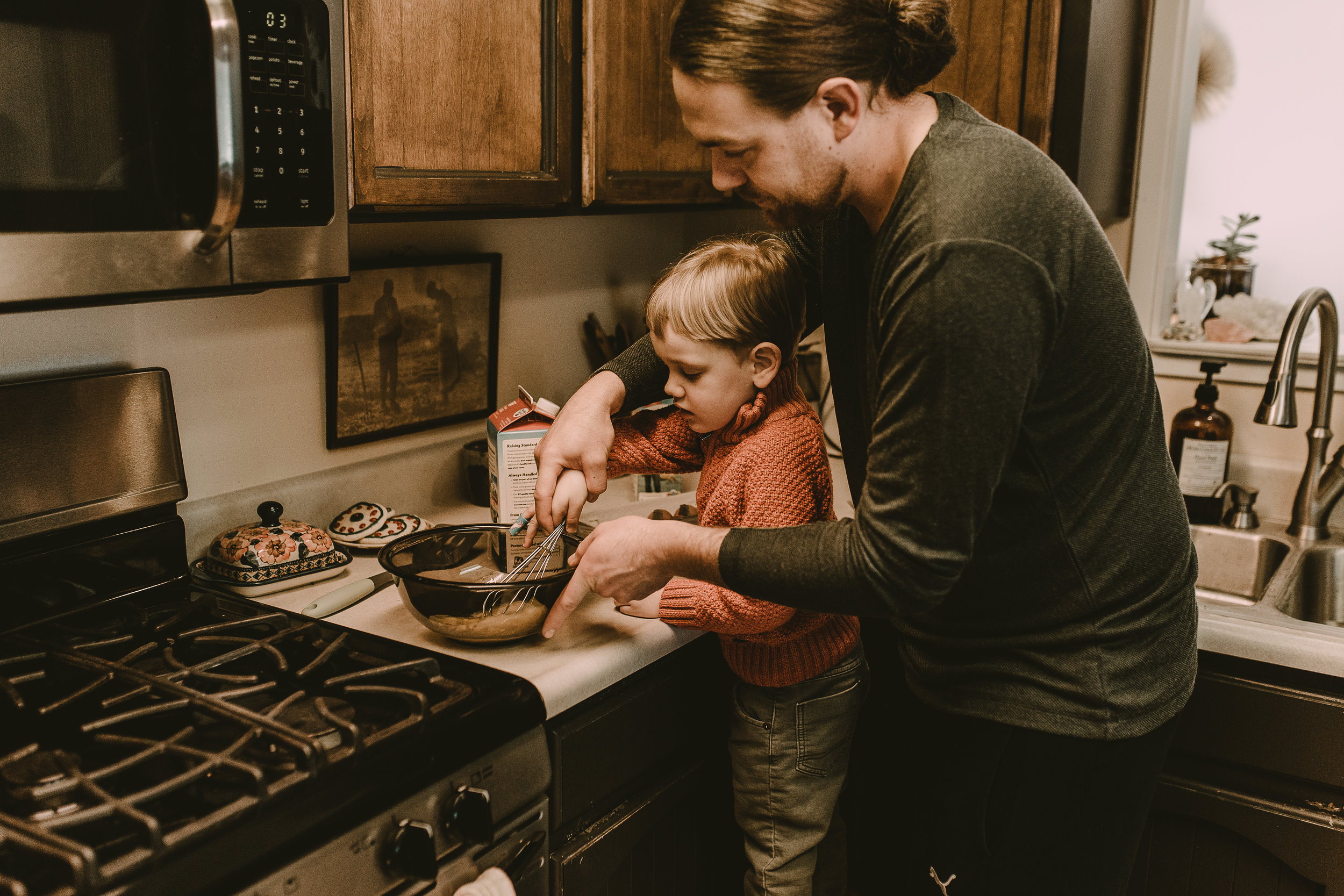  Dad and toddler making breakfast in southern oregon home 