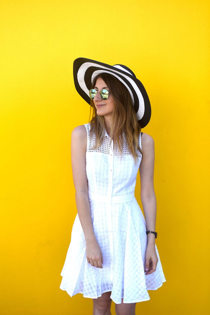 panda-easy-summer-outfit-white-sundress-straw-hat-02