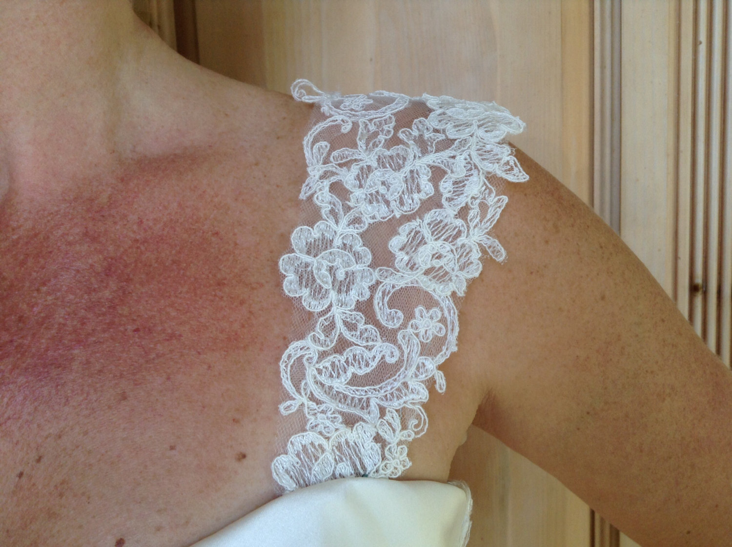 Detachable strap. Alencon Lace Wedding Gown Straps #11 — RoseMaryDesigns