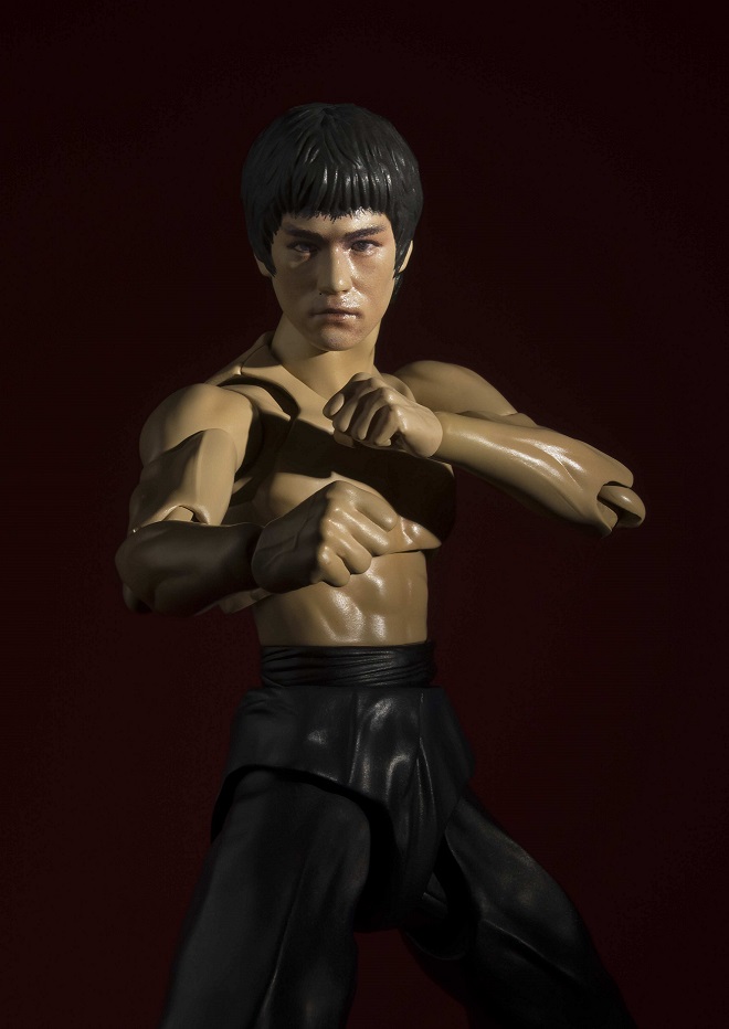 Tamashii Nations Bruce Lee Gamour Pic