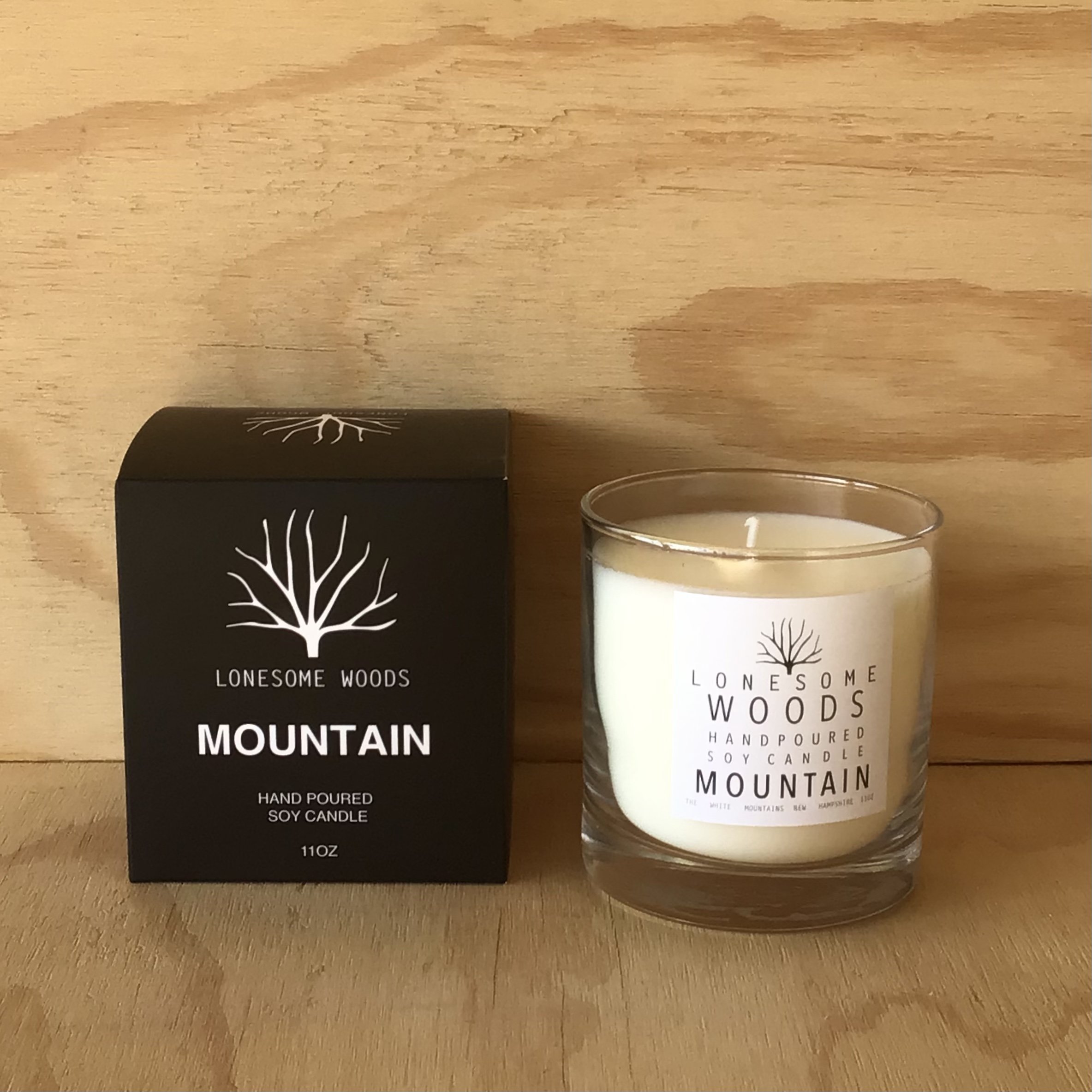 Soy CandleWine Tumbler mountain and tree motif