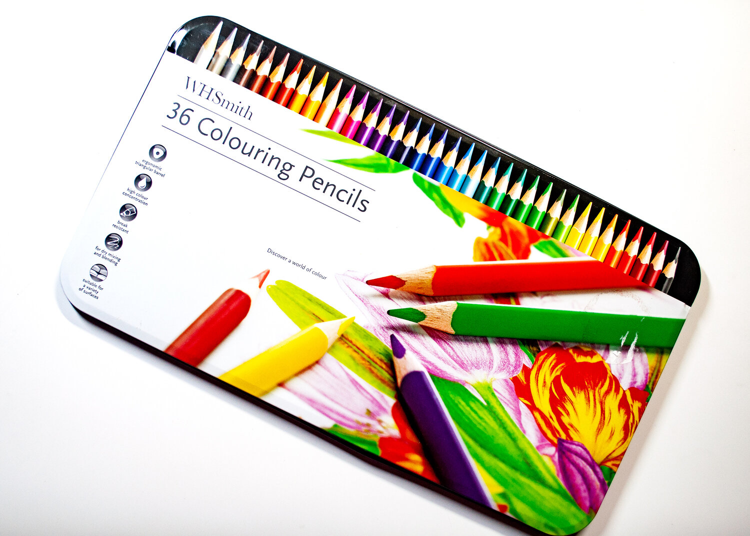 WH Smith Colouring Pencils Review
