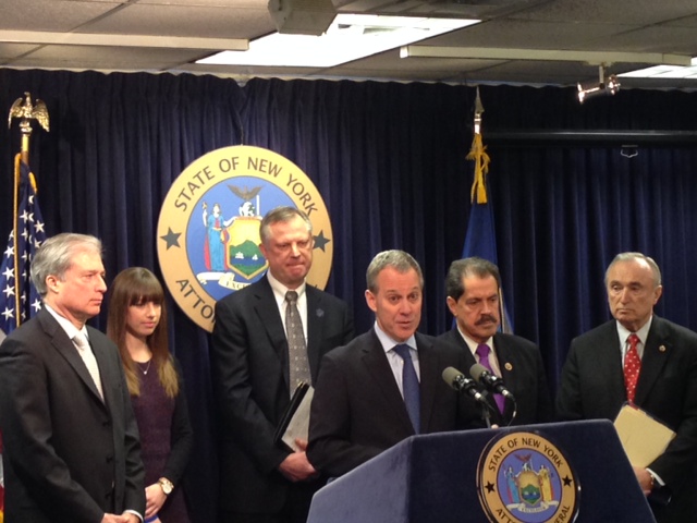 New York Attorney General Schneiderman announced progress in joint efforts to prevent smartphone theft. Photo by Dean Graham.
