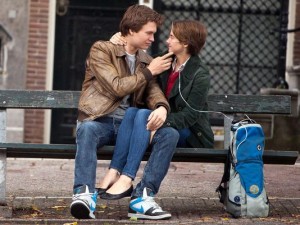 1391020437000-FAULT-OUR-STARS-MOV-jy-2622