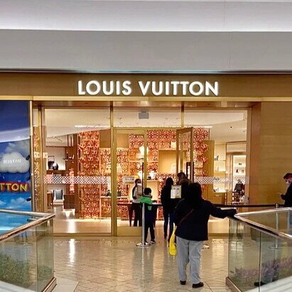 vuitton mall of