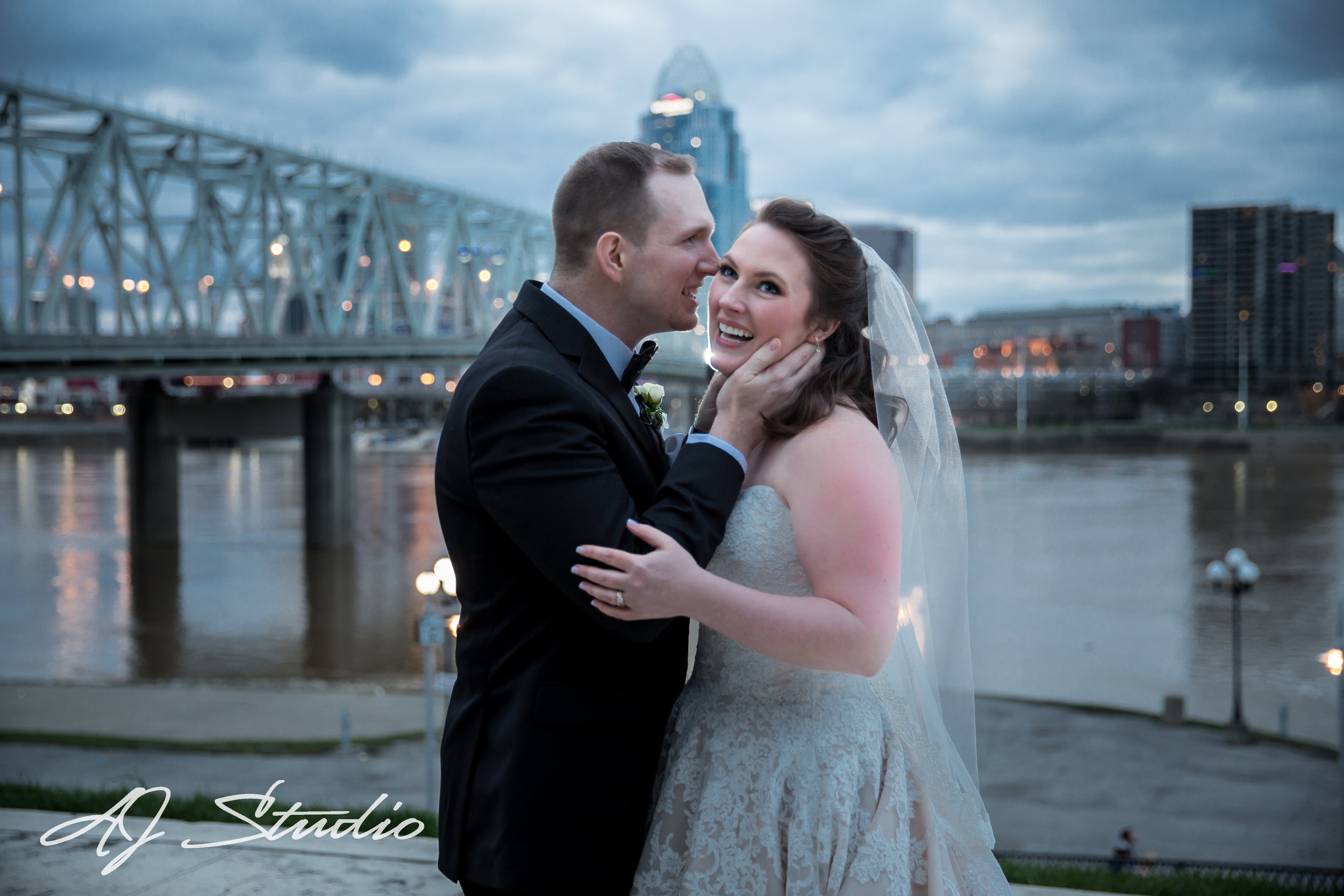 If you are interested in booking Newport Aquarium for your wedding, follow the link below. http://www.newportaquarium.com If you would like AJ Studio Photography by Angela & Jaime to Photograph your wedding, please contact us below. https://ajstudiollc.com/say-hi/