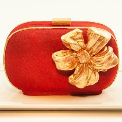 clutch-me-red-velvet-handbag-cake.057089068fb1799e2797ff1dd22df2bf