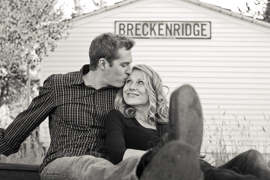 { ENGAGEMENT } Mindy + Dan in Breckenridge, Colorado  |  photos[revertimaging.com]  Breckenridge engagement photography