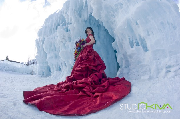 [ Vendor ] Studio Kiva Photography // Winter Wedding Photo Shoots at the Ice Castles In Silverthorne: Part One  |  studiokivawedding.com