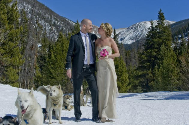 {Real Mountain Wedding} Camilla + Niklas: Dog Sled Adventure Wedding in Breckenridge, Colorado.  |  Photo courtesy of StudioKivaWedding.com.