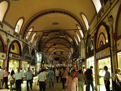 800px Kapali Carsi Grand Bazar Istanbul Sep08