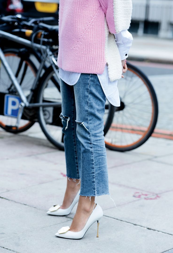cropped-denim-frayed-denim-pink-and-white-white-heels-short-sleeve-sweater-white-oxford-spring-via-luckymag.tumblr.com_