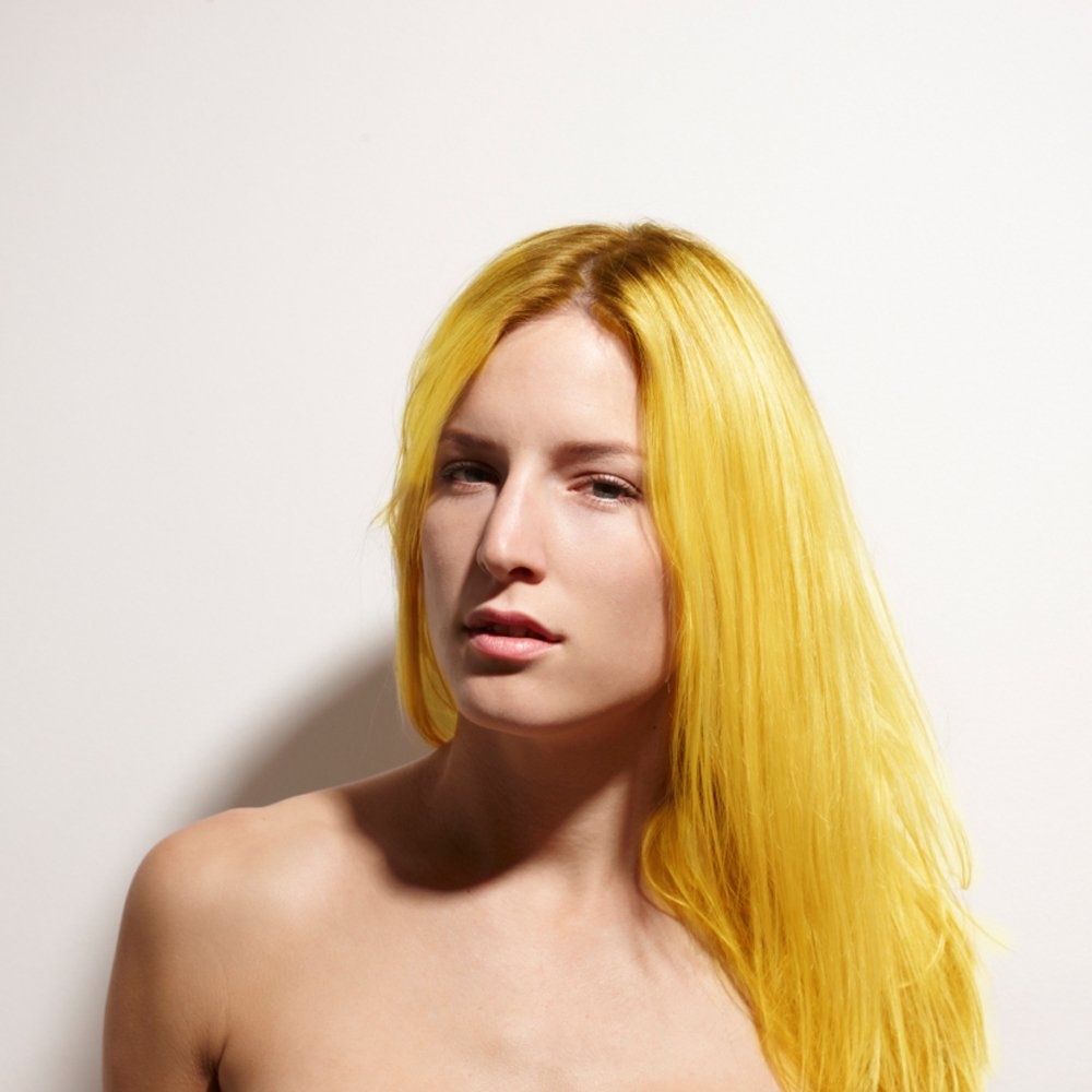 crazy-color-hair-dye-semi-permanent-hair-dye-canary-yellow-p662-3350_image