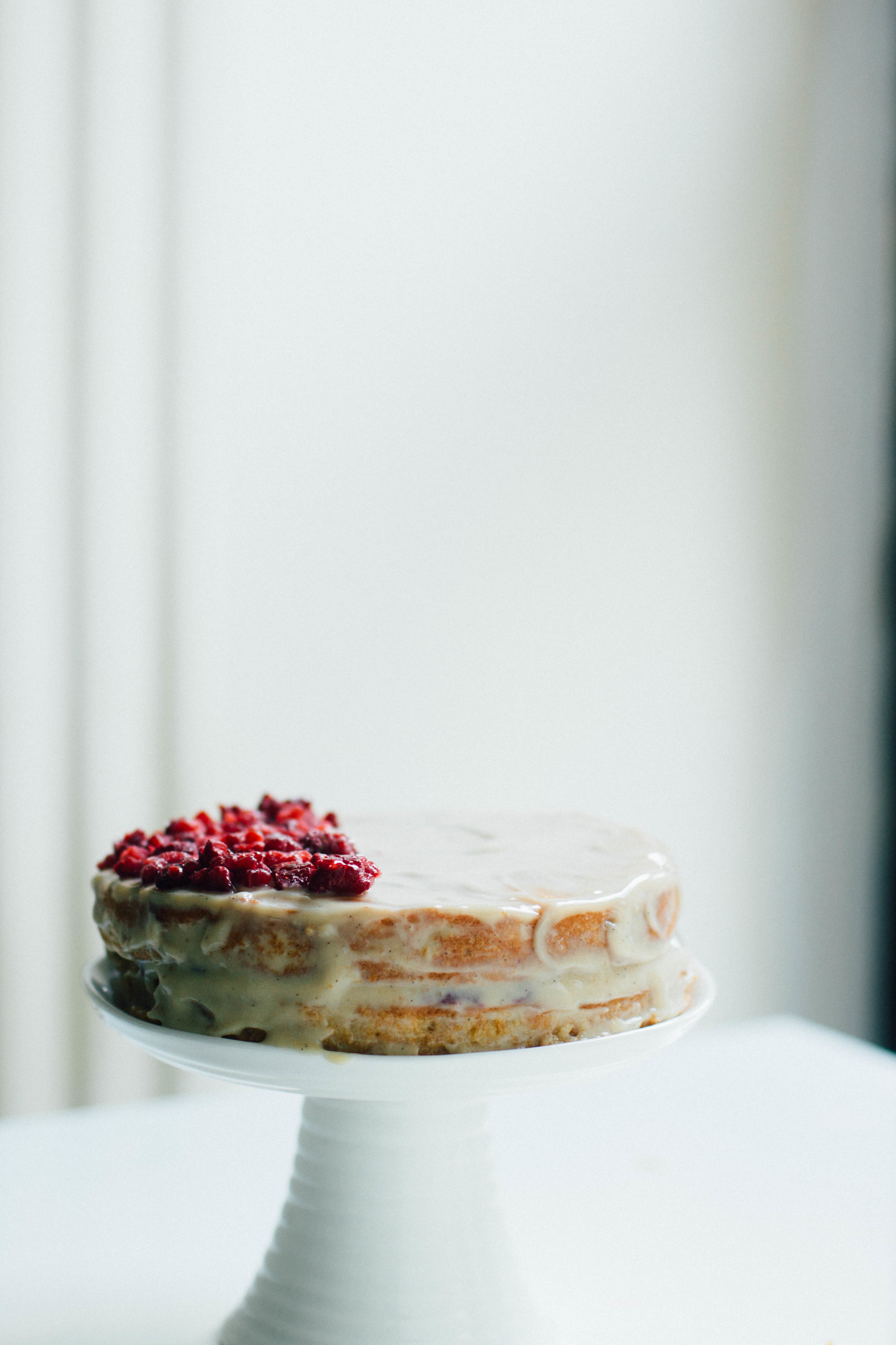 nutmeg and pear | gluten + grain free almond d meal layer cake w/vanilla bean, refined sugar free raspberry preserves + whipped ricotta frosting