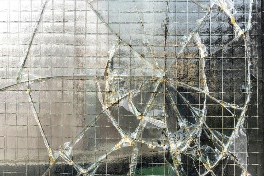 Dealing With a Cracked or Broken Window