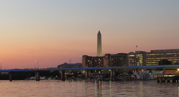 washington monument at dusk from nine of cups
