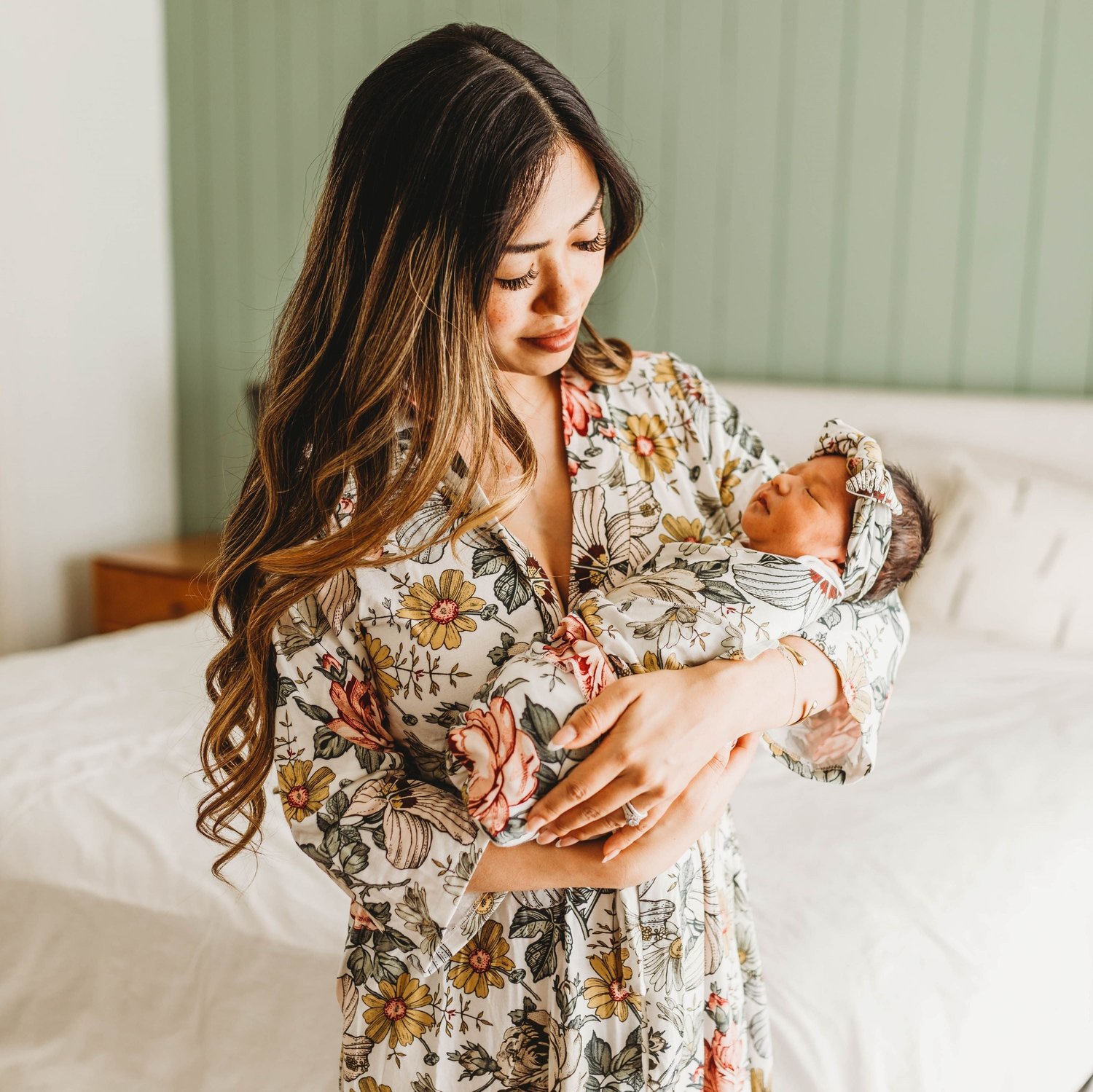 Ditch the Hospital Gown: Why birthing in your own clothes matters. — Grand  Rapids Birth : Doula, Photography, and Films
