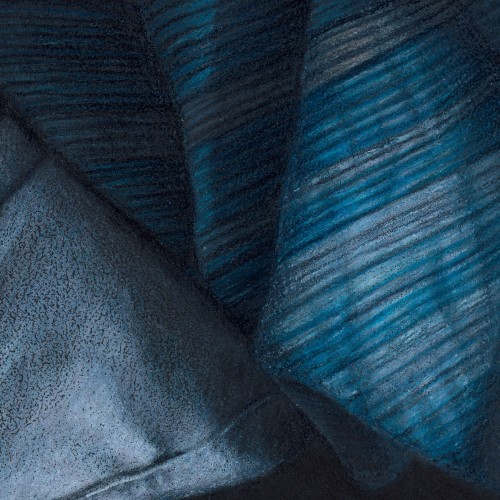 Folds and wrinkles in the shadow area of the blanket and comforter