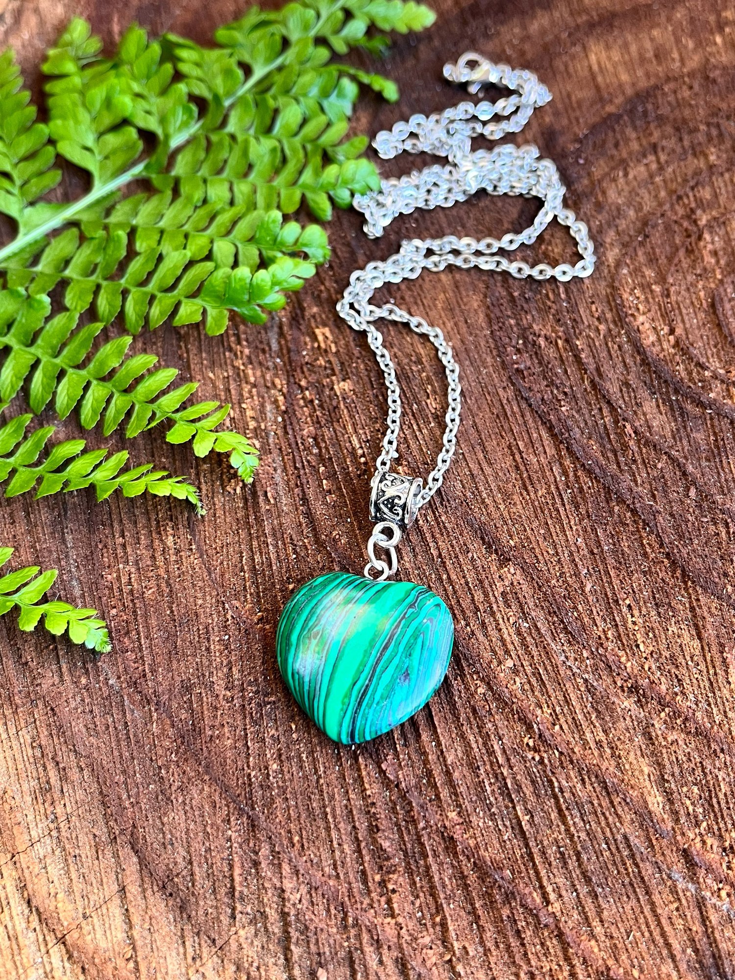 Wire Wrapped Malachite Heart Crystal Pendant Strength