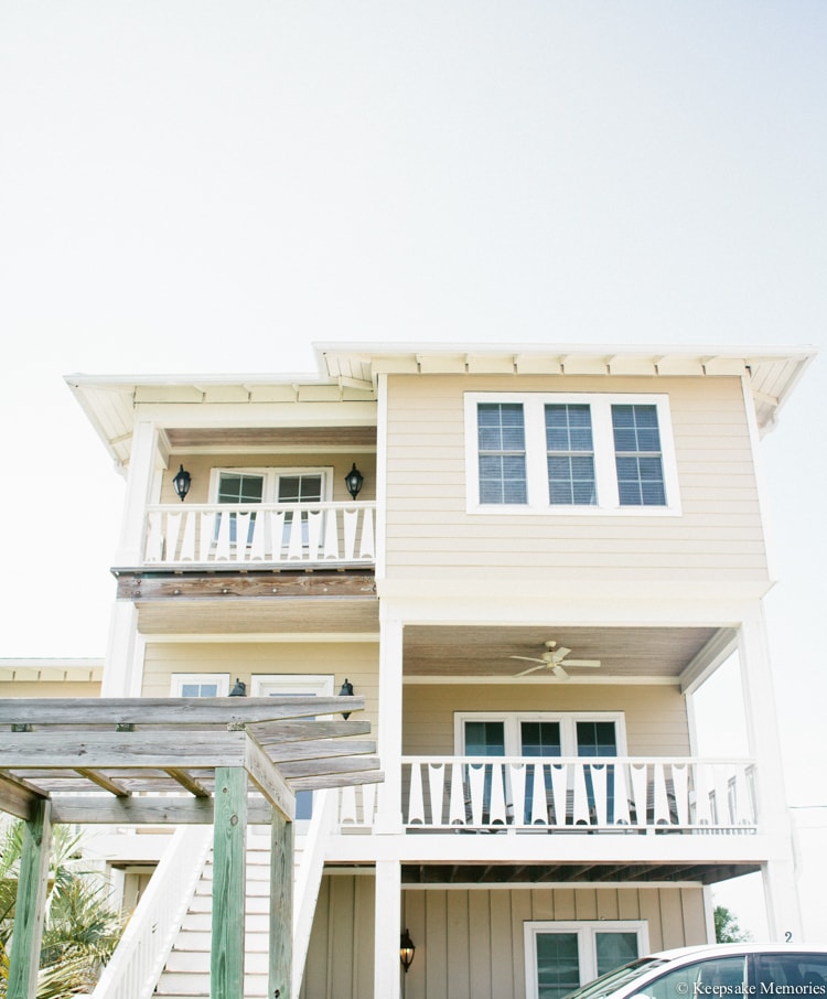 beach-house-rental-emerald-isle-nc-wedding-min