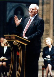 Michael Novak delivers his Templeton address at Westminster Abbey.