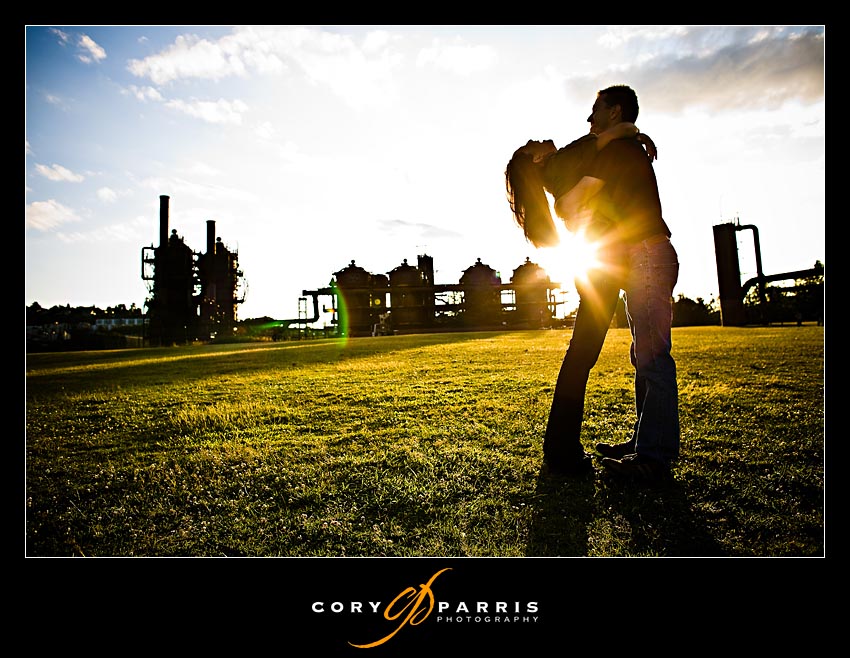 couple portrait at gasworks park in seattle as photographed by cory parris photography